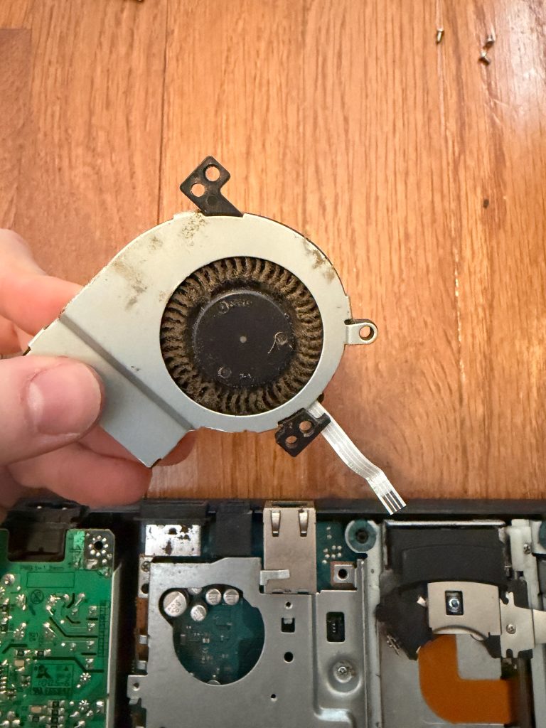Dirty fan